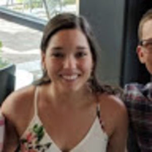 Meet your Posher, Cindy